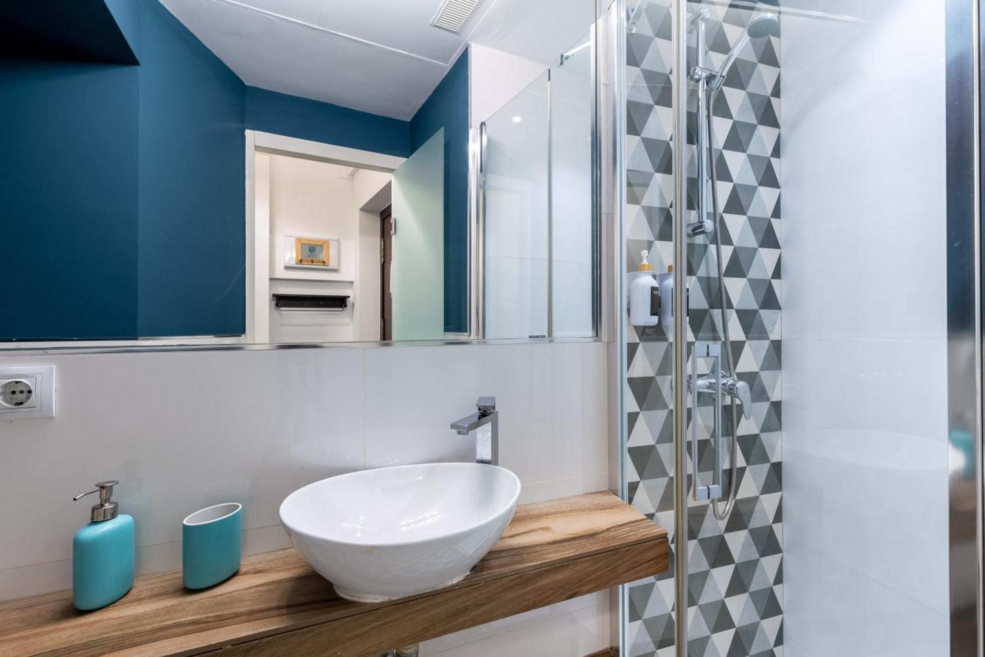 Apartamentos Rg Goyeneta Σεβίλλη Εξωτερικό φωτογραφία
