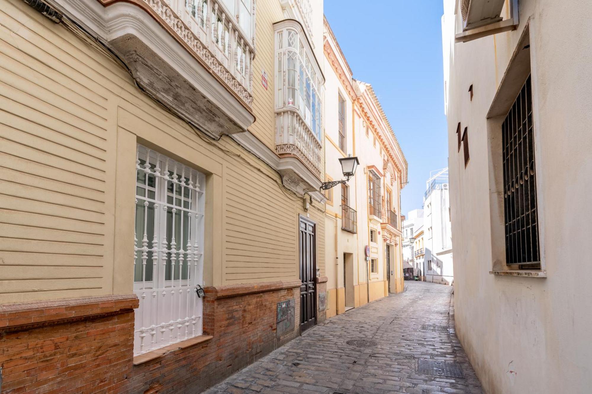 Apartamentos Rg Goyeneta Σεβίλλη Εξωτερικό φωτογραφία